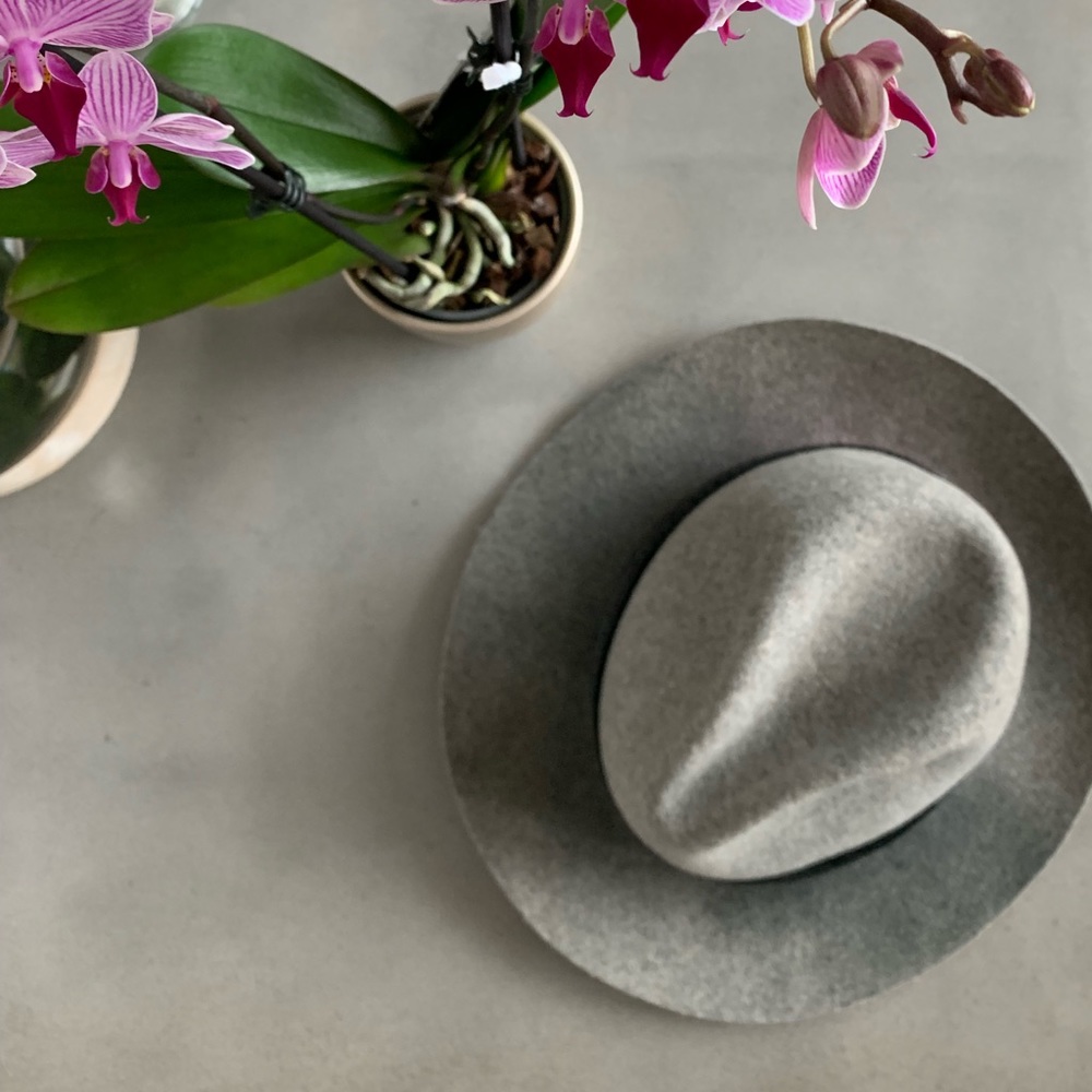 Rag & Bone Gray flat brim fedora